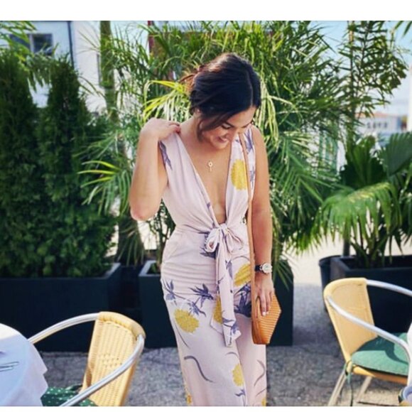 White Closet | Jumpsuit Floral Wide-Legl |‎ Size S Women's - Picture 13 of 13